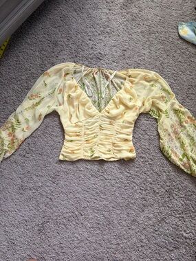 Free People Pale Yellow Floral Ruched Peasant Top
